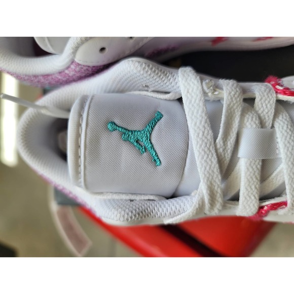 jordan 1 low bordeaux size 4Y - Picture 5 of 8